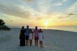 rodinné foto na Maledivách