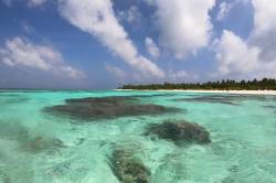 překrásné moře Maledivy