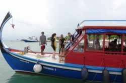 Dovolená na Maledivách - na maledivské lodi dhoni