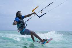 Kitesurfing-na-Maledivach-2