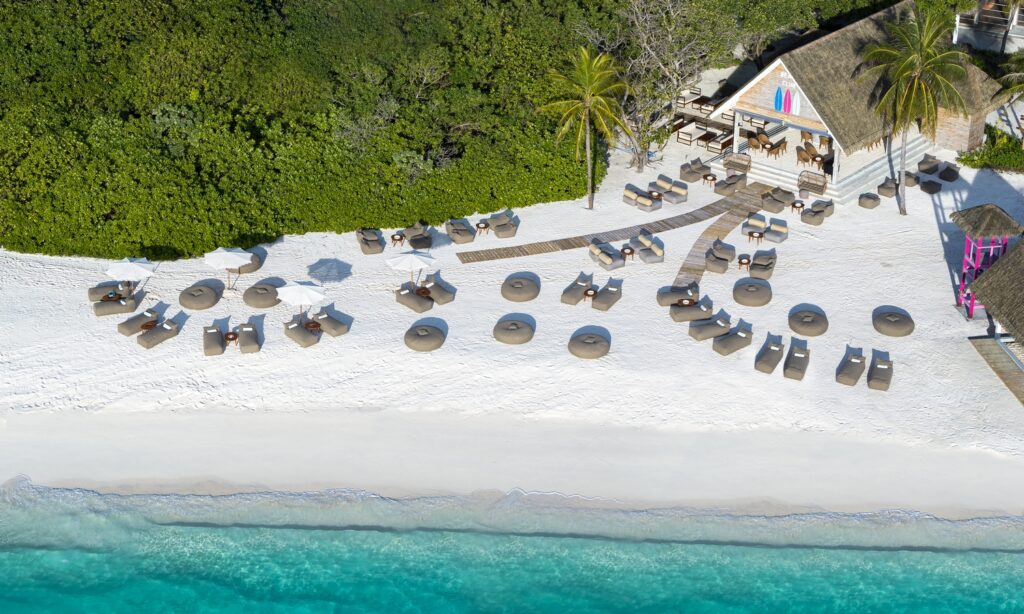 luxusní resort Maledivy
